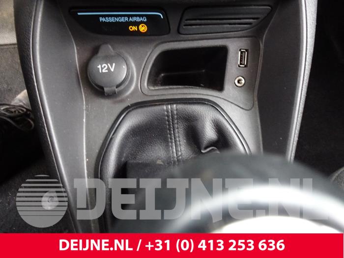 Ford Transit courier 14- Sloopvoertuig (2015, Zilvergrijs)