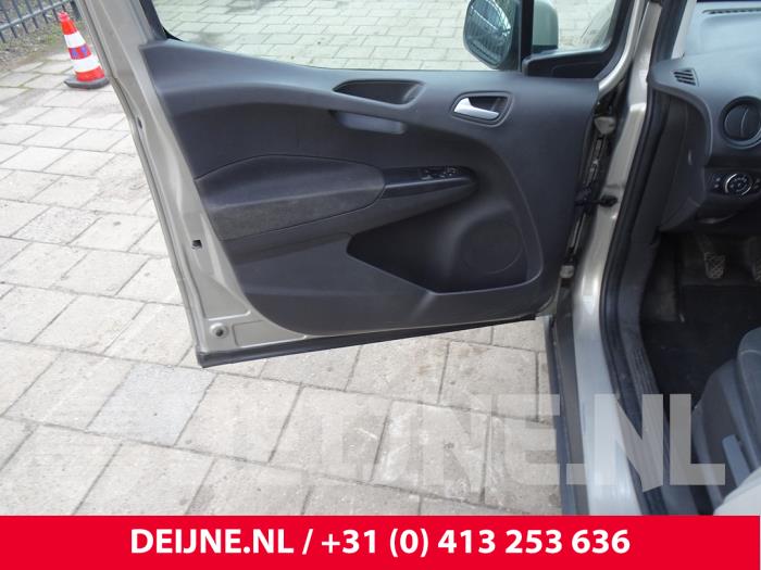 Ford Transit courier 14- Sloopvoertuig (2015, Zilvergrijs)