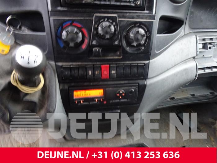 Iveco New Daily IV 40C12 Sloopvoertuig (2007, Graniet)