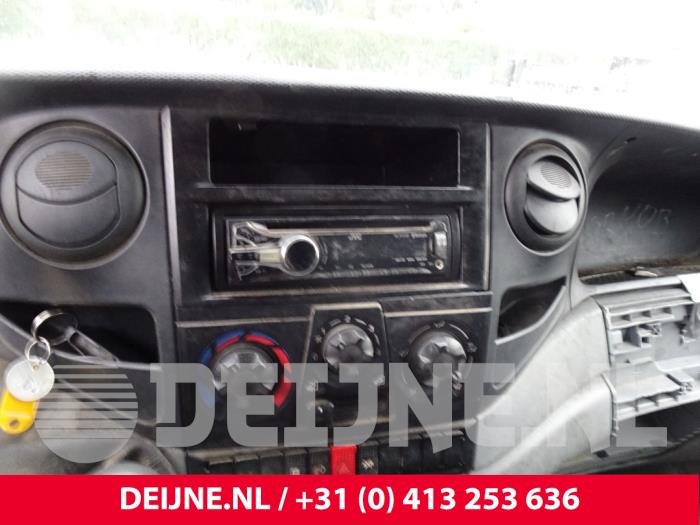 Iveco New Daily IV 40C12 Sloopvoertuig (2007, Graniet)