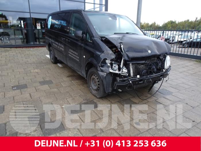 Mercedes Vito Regensensor O191542 Donorvoertuig