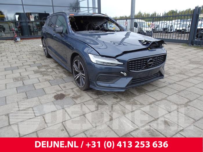 Volvo V60 Achsschenkel links hinten O217570 Spenderfahrzeug
