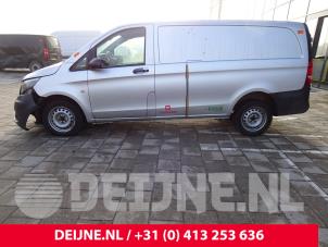 Mercedes Vito 14-