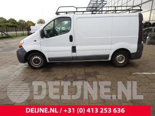 Renault Trafic 01-