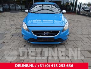 Volvo V40 12-