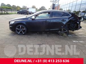 Volvo V40 12-