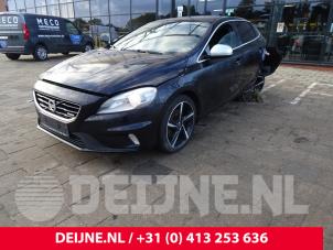 Volvo V40 12-