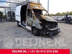 Mercedes Sprinter Intercooler Rohr O273091 Spenderfahrzeug