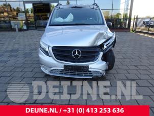 Mercedes Vito 14-
