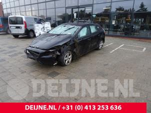 Volvo V40 12-