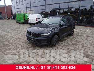 Volvo XC40 17-
