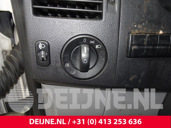 Volkswagen Crafter 2.0 TDI 16V Sloopvoertuig (2012, Graniet)