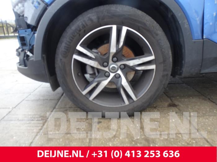 Volvo XC40 1.5 T2 12V Sloopvoertuig (2021, Blauw)