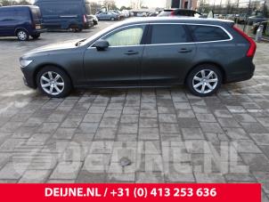 Volvo V90 17-