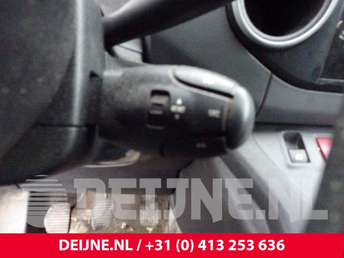 Citroen Berlingo 1.6 Hdi 75 16V Phase 1 Sloopvoertuig (2011, Wit)