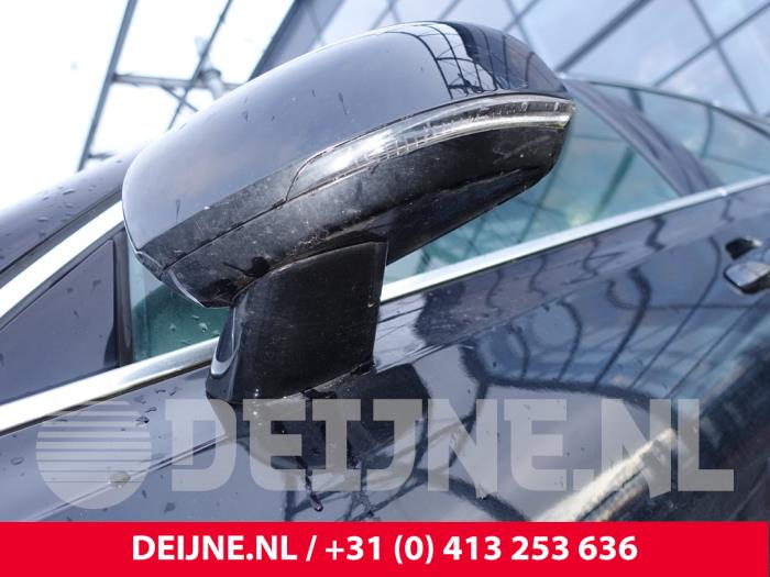 Volvo S90 II 2.0 T4 16V Sloopvoertuig (2020, Zwart)