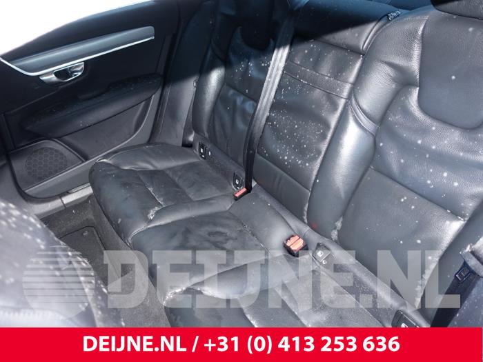 Volvo S90 II 2.0 T4 16V Sloopvoertuig (2020, Zwart)