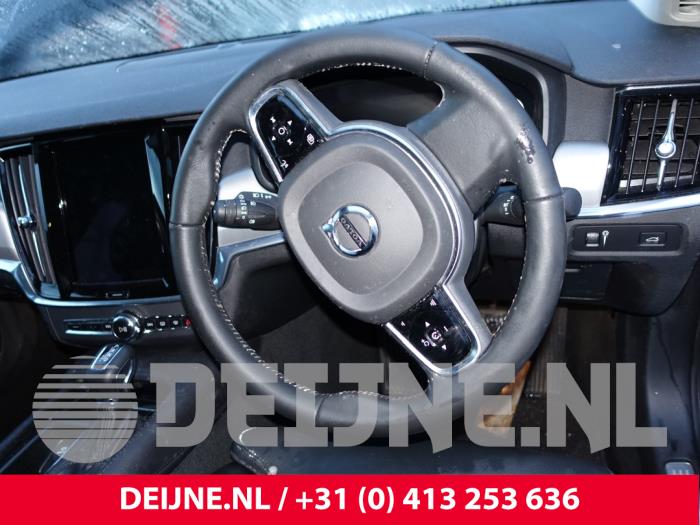 Volvo S90 II 2.0 T4 16V Sloopvoertuig (2020, Zwart)