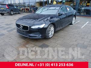 Volvo S90 17-