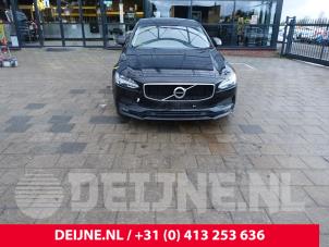 Volvo S90 17-