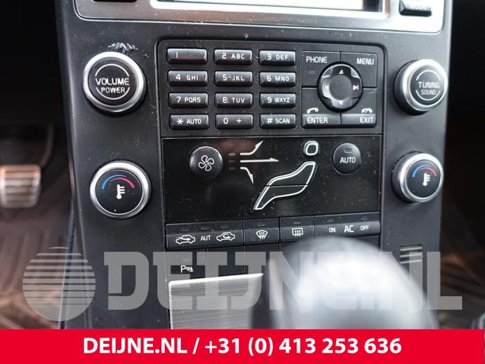 Volvo V70 2.0 D 16V Sloopvoertuig (2009, Zwart)