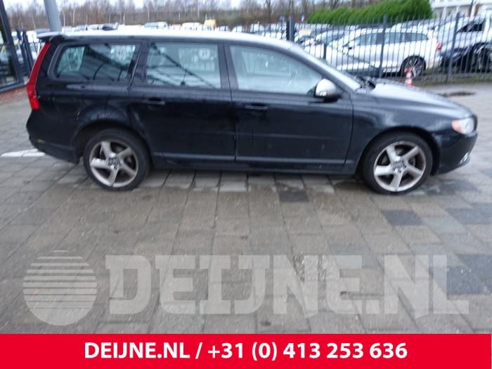 Volvo V70 2.0 D 16V Sloopvoertuig (2009, Zwart)