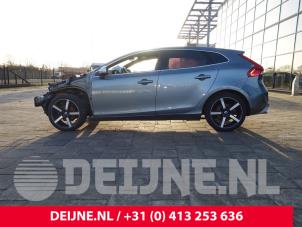 Volvo V40 12-