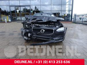 Volvo S90 17-