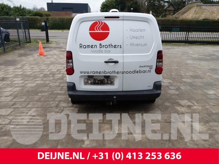 Peugeot Partner 1.6 HDI 90 Sloopvoertuig (2015, Wit)