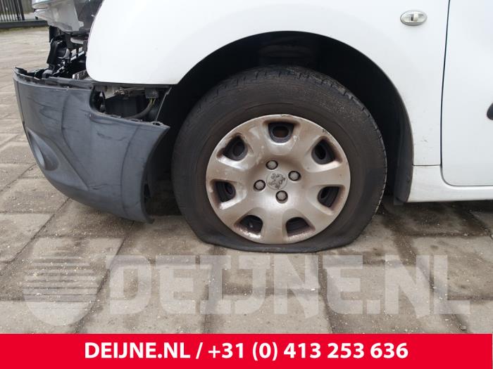 Peugeot Partner 1.6 HDI 90 Sloopvoertuig (2015, Wit)