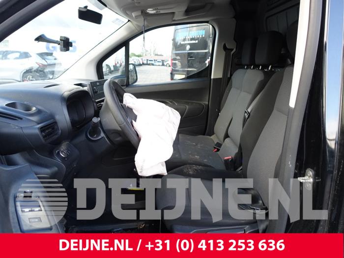 Opel Combo Cargo 1.6 CDTI 75 Sloopvoertuig (2019, Zwart)