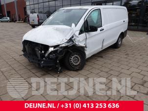 Mercedes Vito 14-