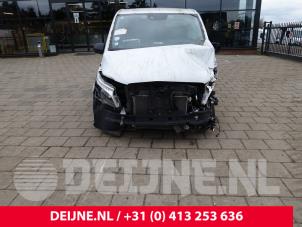 Mercedes Vito 14-