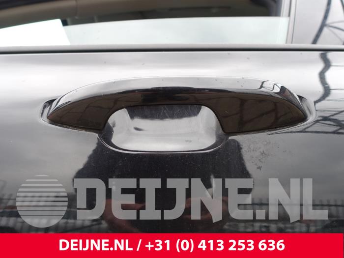 Volvo V60 II 2.0 D3 16V Sloopvoertuig (2019, Metallic, Zwart)