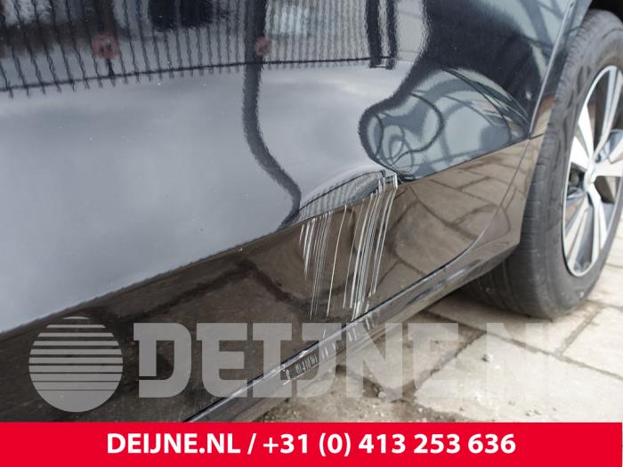 Volvo V60 II 2.0 D3 16V Sloopvoertuig (2019, Metallic, Zwart)