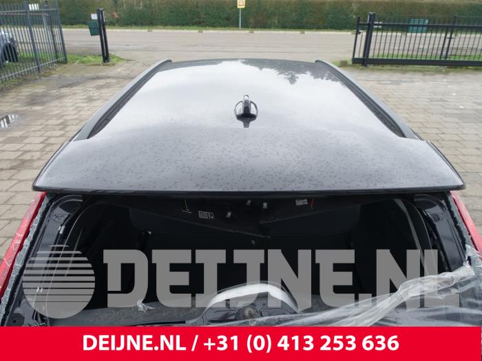 Volvo V60 II 2.0 D3 16V Sloopvoertuig (2019, Metallic, Zwart)