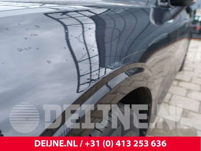 Volvo V60 II 2.0 D3 16V Sloopvoertuig (2019, Metallic, Zwart)