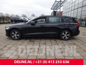 Volvo V60 19-