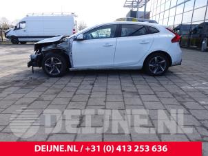Volvo V40 12-