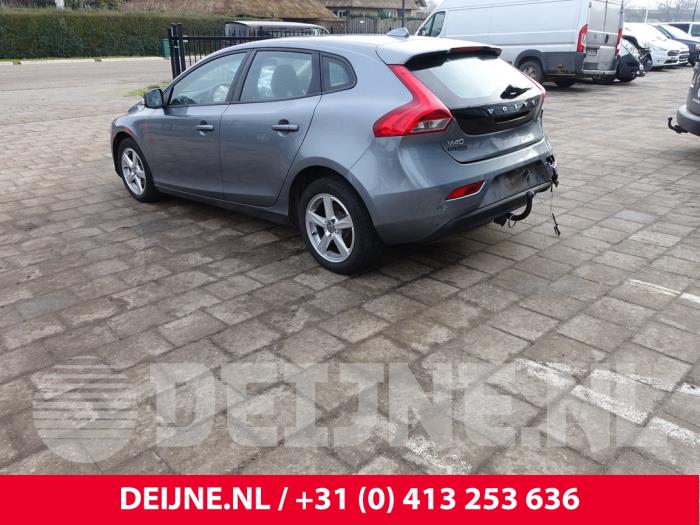 Volvo V40 1.6 D2 Sloopvoertuig (2015, Grijs)