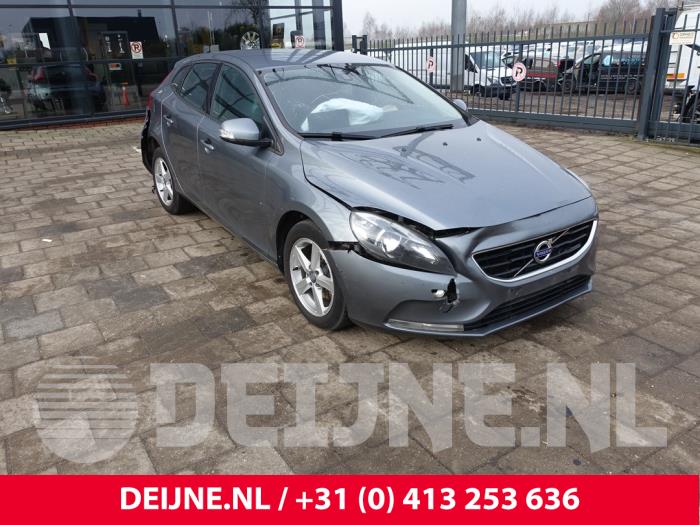 Volvo V40 1.6 D2 Sloopvoertuig (2015, Grijs)