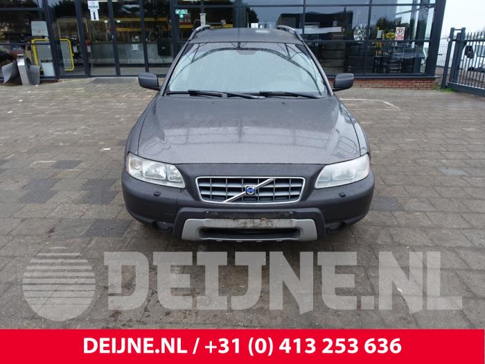 Volvo XC70 XC70 2.4 D 20V Sloopvoertuig (2005, Bruin)