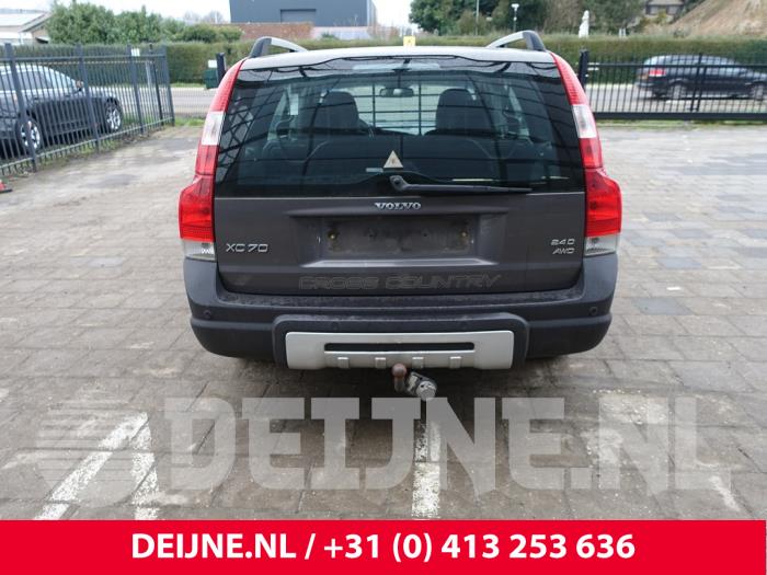 Volvo XC70 XC70 2.4 D 20V Sloopvoertuig (2005, Bruin)