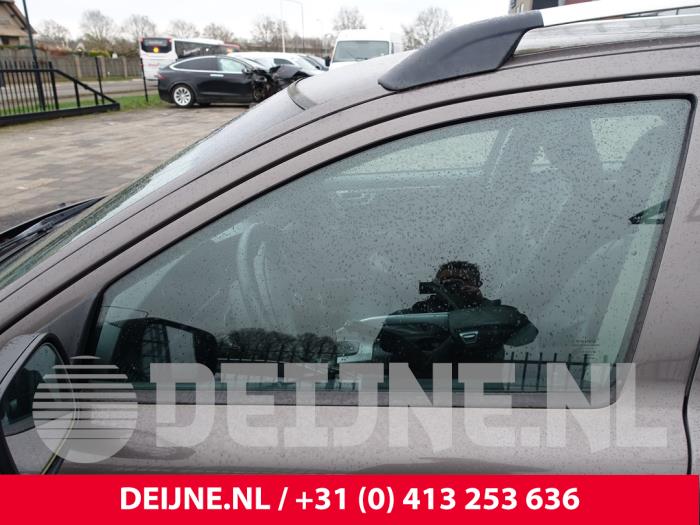 Volvo XC70 XC70 2.4 D 20V Sloopvoertuig (2005, Bruin)