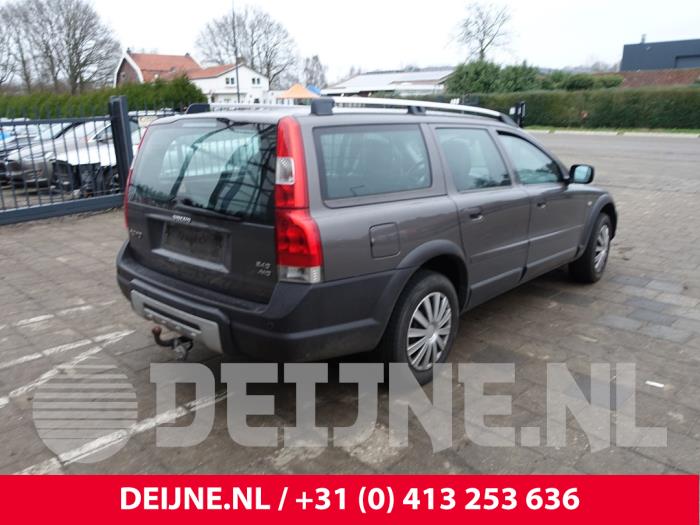 Volvo XC70 XC70 2.4 D 20V Sloopvoertuig (2005, Bruin)