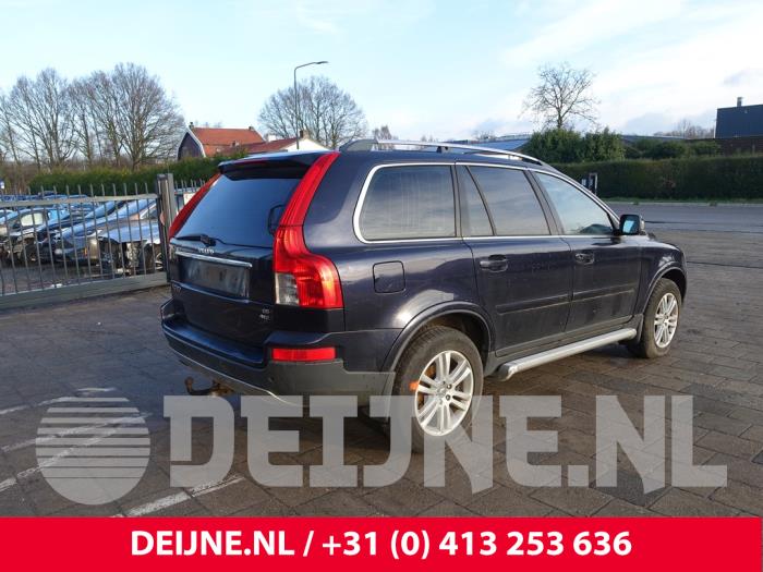Volvo XC90 I 2.4 D5 20V Sloopvoertuig (2006, Donker, Blauw)