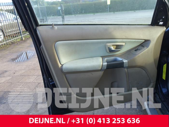 Volvo XC90 I 2.4 D5 20V Sloopvoertuig (2006, Donker, Blauw)