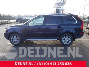 Volvo XC90 02-
