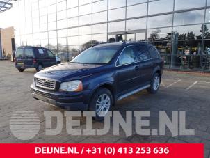 Volvo XC90 02-