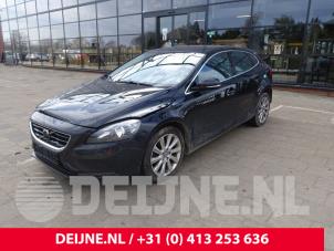 Volvo V40 12-